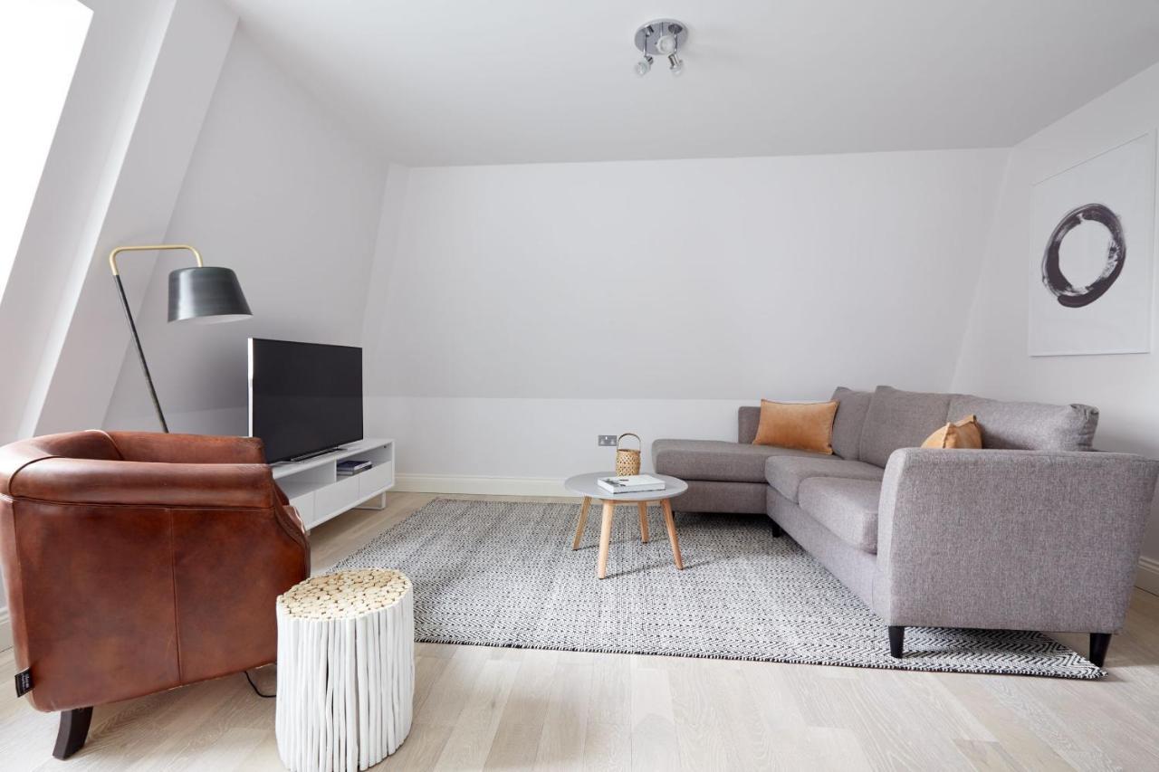 7Vh Virginia House, 31 Bloomsbury Way By City Living 伦敦 外观 照片